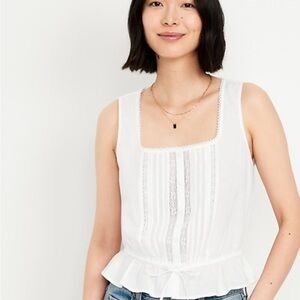 Old Navy White Lace Trim Sleeveless Top